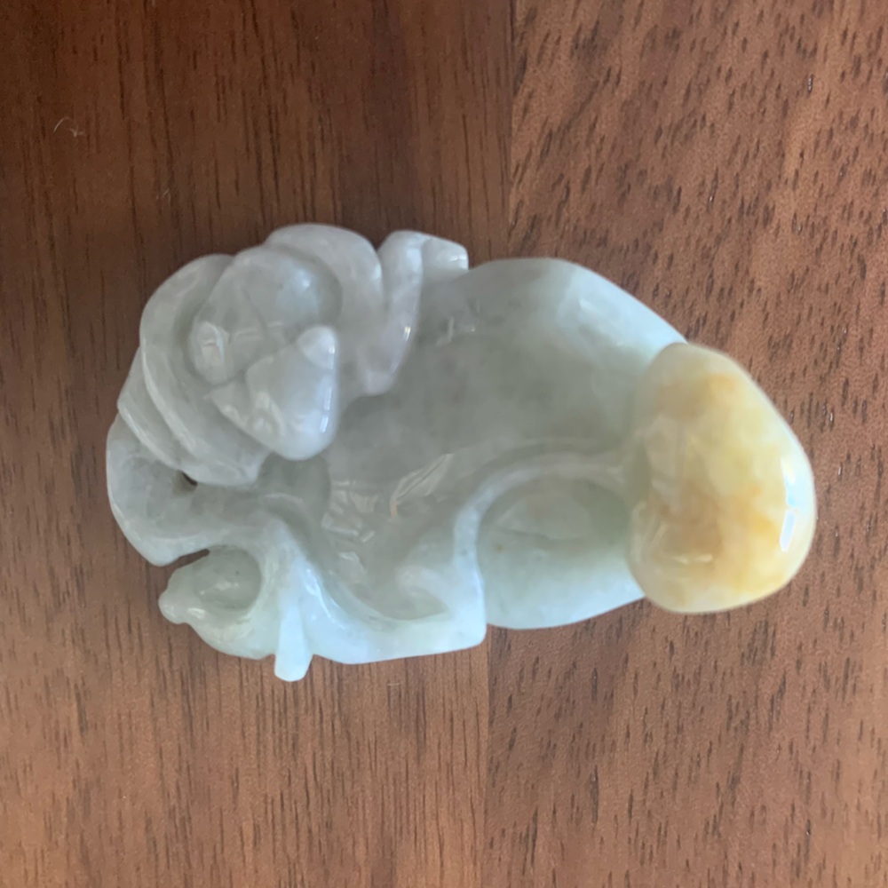 Beautifully Carved Jade Fruit Blossom and Bat Pendant 🦇